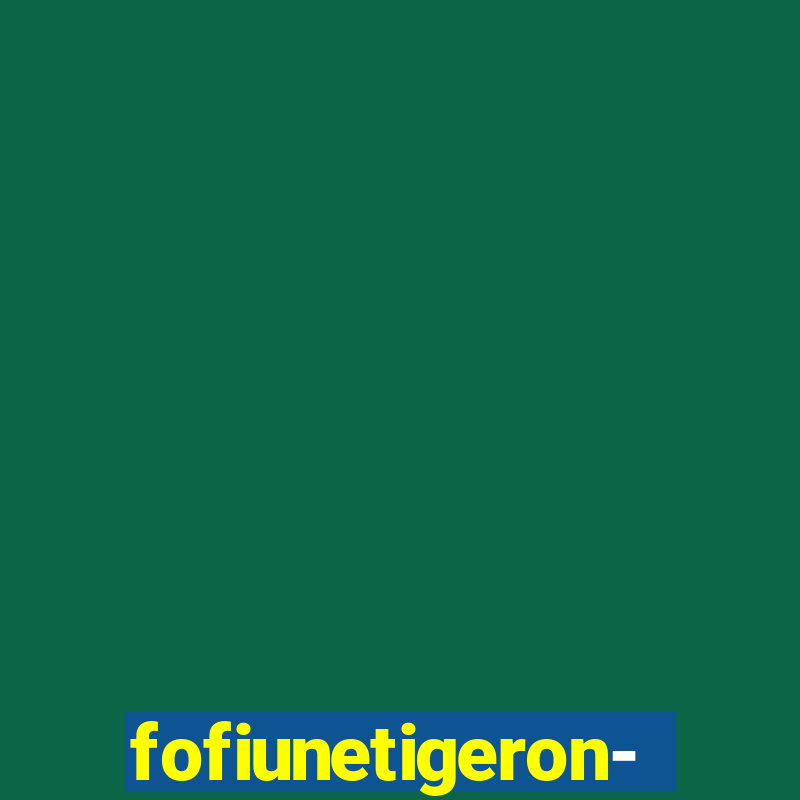 775
