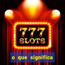 o que significa soprar no ouvido de uma pessoa