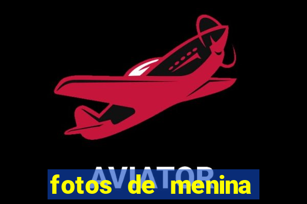fotos de menina cacheada fake