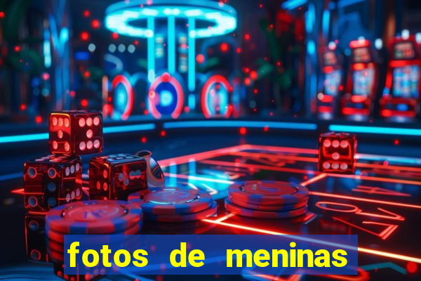 fotos de meninas no espelho fake