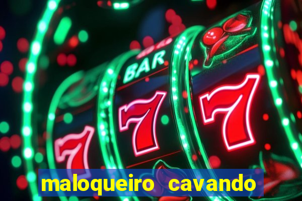 maloqueiro cavando a cova