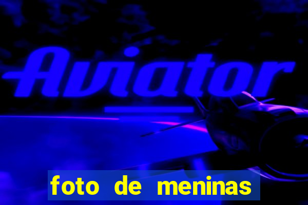 foto de meninas cacheadas fake