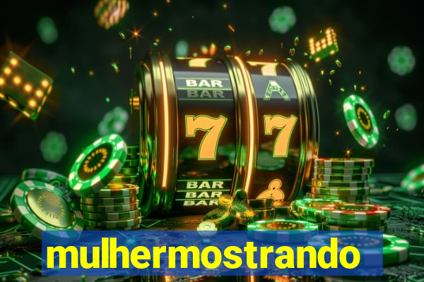 mulhermostrandoopeito
